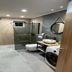 Appartamento Vujina - One Bedroom And Balcony Kaštela