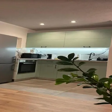 Apartamento Vujina - One Bedroom And Balcony *