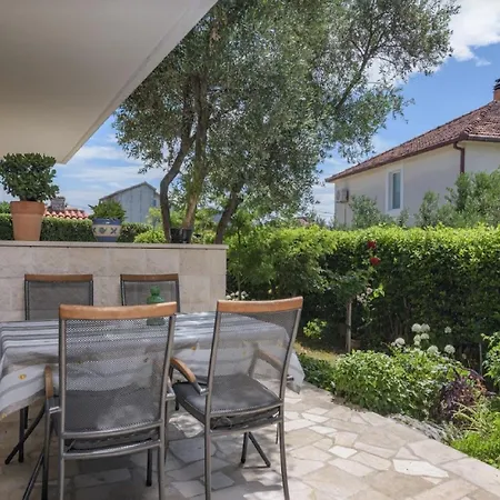 Vujina - One Bedroom And Balcony Appartamento *